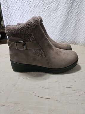 Cozy Taupe Faux-Suede Wedge Ankle Booties with Faux-Fur Collar